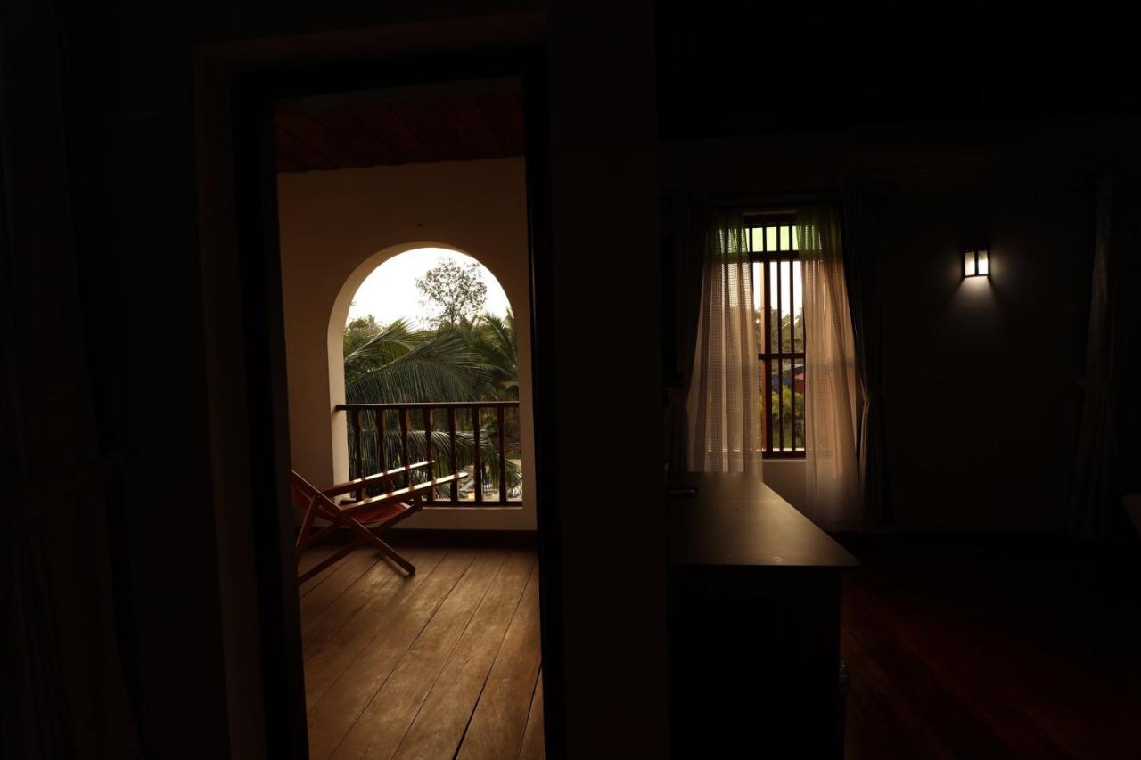 Kumarakom Heritage Resort Kottayam Bagian luar foto