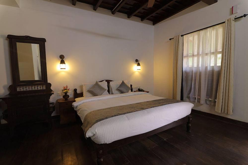 Kumarakom Heritage Resort Kottayam Bagian luar foto