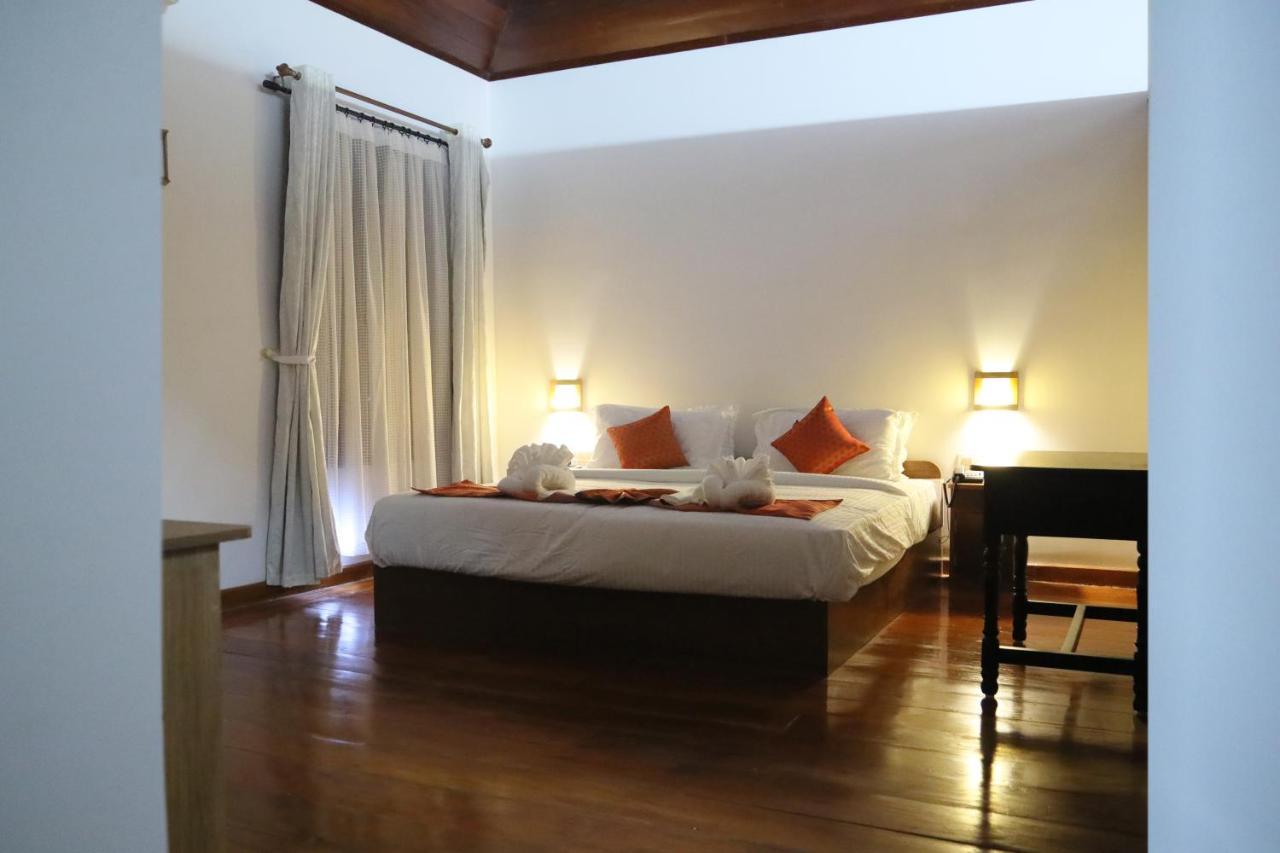Kumarakom Heritage Resort Kottayam Bagian luar foto